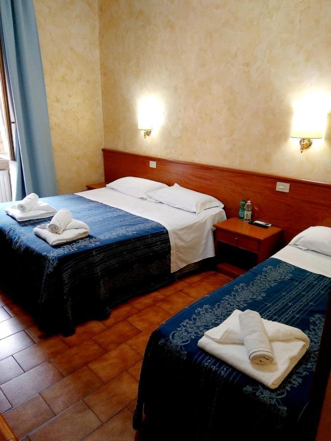 Hotel Ferrari Rom Exteriör bild